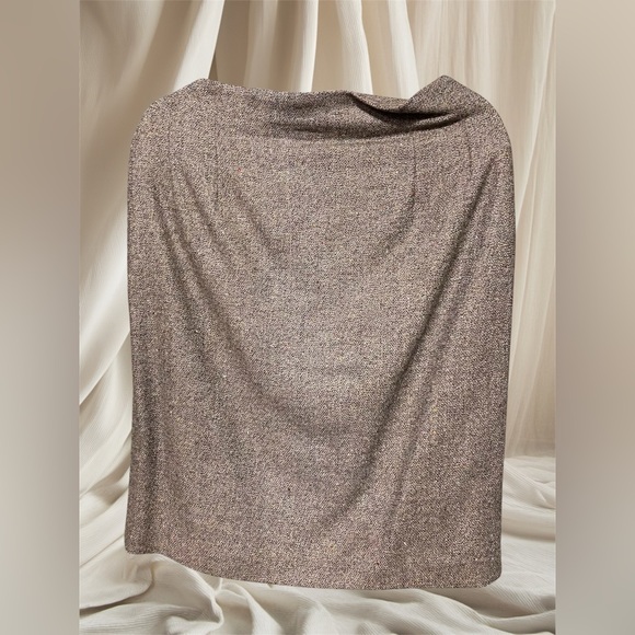 Evan Picone Two-Piece Suit  (pre-loved/ but not worn)
#N040 - Picture 4 of 7